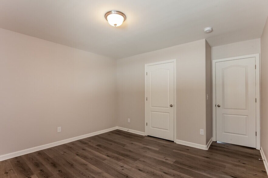 Building Photo - 1819 Allegheny Dr