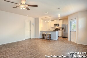 Building Photo - 1110 Andean Emerald