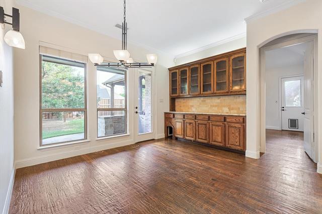 Building Photo - 1560 Karen Dr