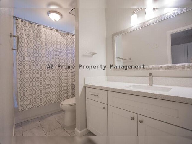 Building Photo - 16630 N 67th St