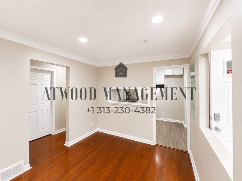 Building Photo - Coming Soon – Beautifully Updated Home *Coming Soon (Move-in ready by 6/1 or Sooner)*!