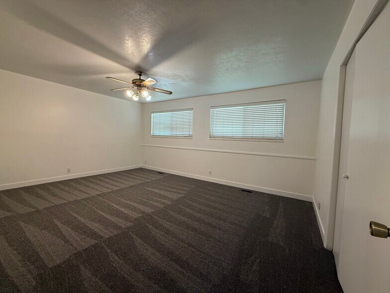 Building Photo - 1152 Sterling Dr
