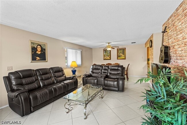 Building Photo - 131 Teryl Rd