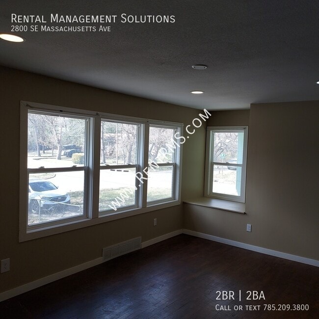 Building Photo - 2800 SE Massachusetts Ave