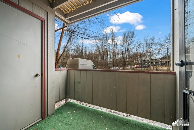 Building Photo - 4611 Juneau St