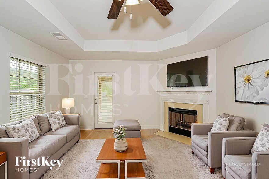 Building Photo - 265 Black Crk Trl