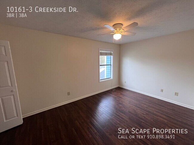 Building Photo - 10161-3 Creekside Dr.-