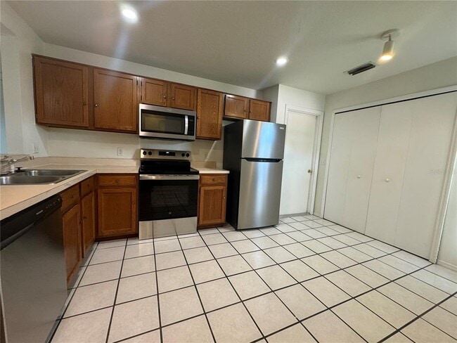 Building Photo - 963 Islander Ave