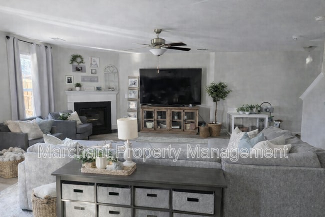 Building Photo - 109 Bruinen Dr