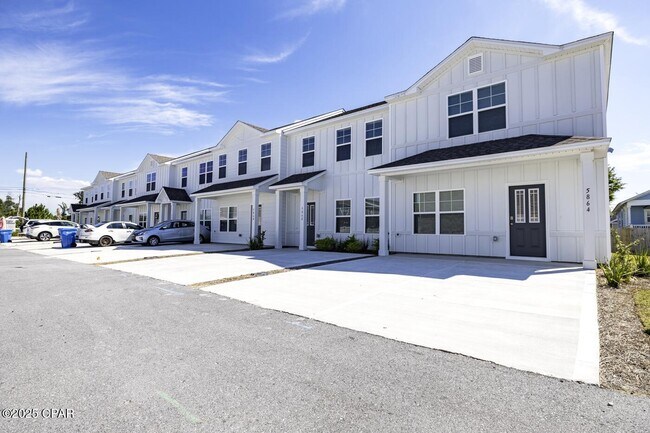 Building Photo - 5860 Tyndall Pkwy