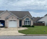 Building Photo - 2321 Dovedale Dr