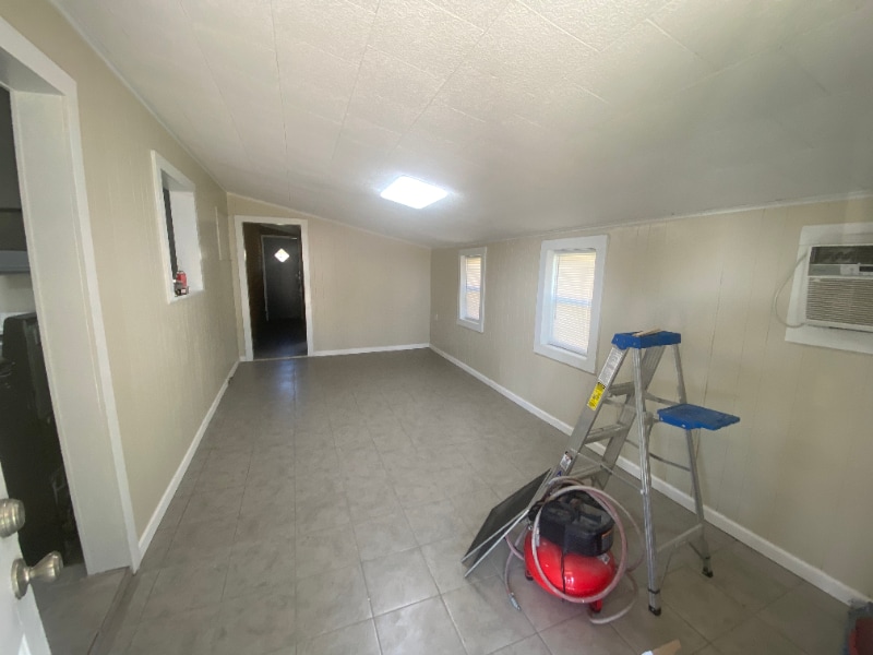 Building Photo - 414 Fieldcrest Dr