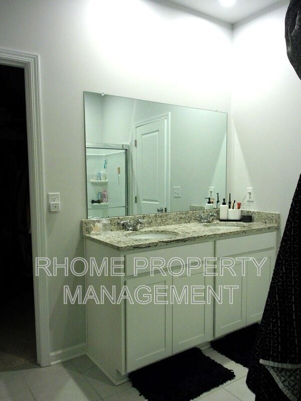 Building Photo - 3026 Birdsong Ave