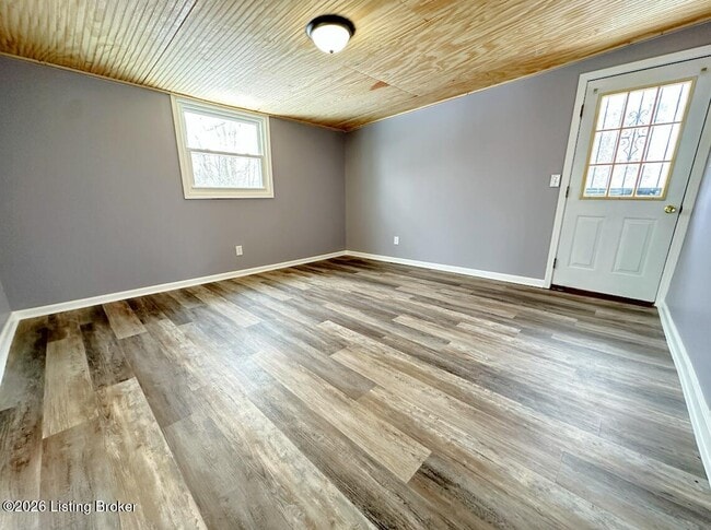 Building Photo - 1376 Kings Church Rd