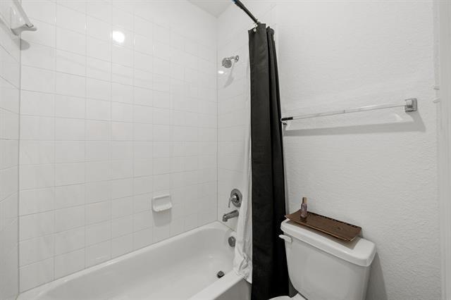 Building Photo - 1136 Queensdown Wy