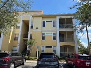 Building Photo - Fully Furnished 2-Bed, 2-Bath Condo with W...