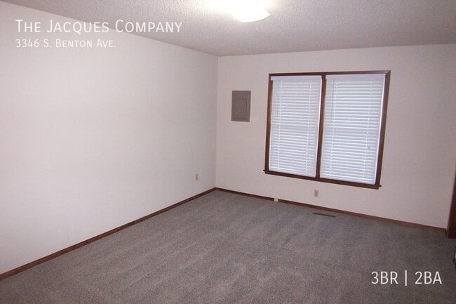 Building Photo - 3346 S Benton Ave