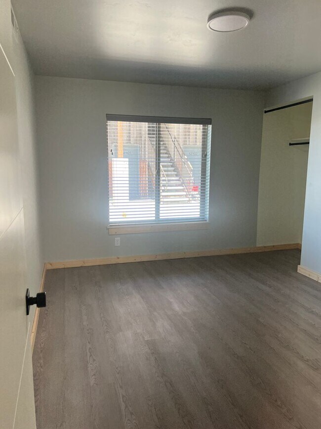 Building Photo - 2 Bed 1 Bath Unit at Teton River Flats – P...