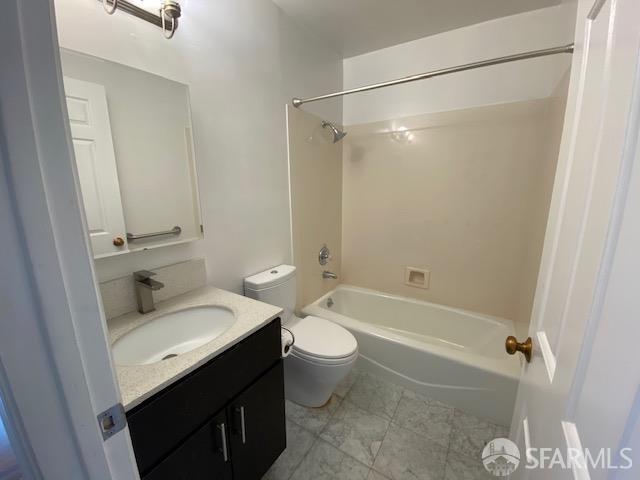 Building Photo - 629 Chestnut St