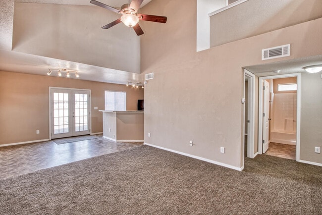 Building Photo - 11717 Lapstone Way