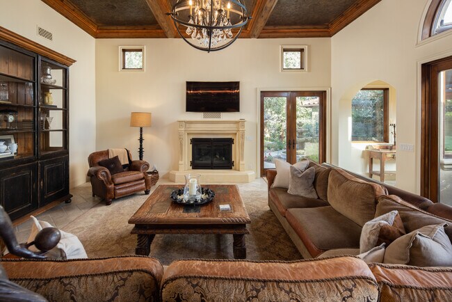 Building Photo - 22560 Carbon Mesa Rd