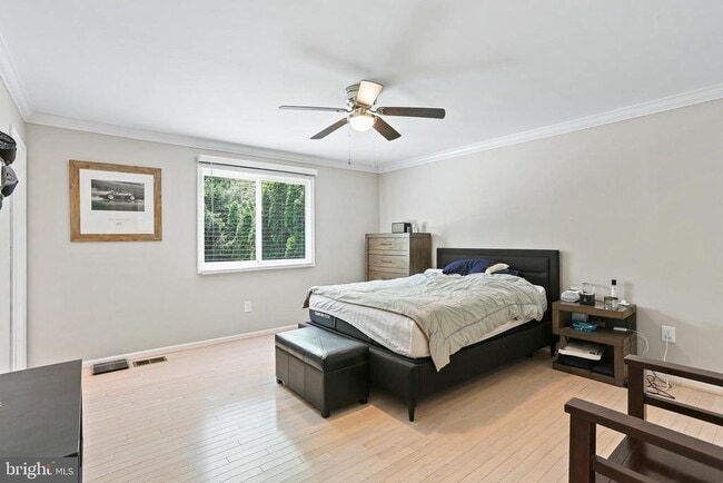 Building Photo - 3820 Palmetto Ct