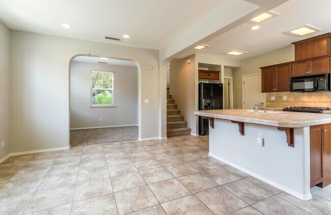 Building Photo - Harlan Ranch Home for Lease