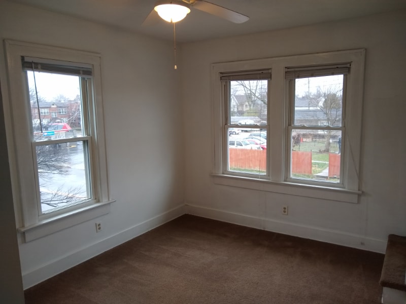 Building Photo - 2658 Deming Ave