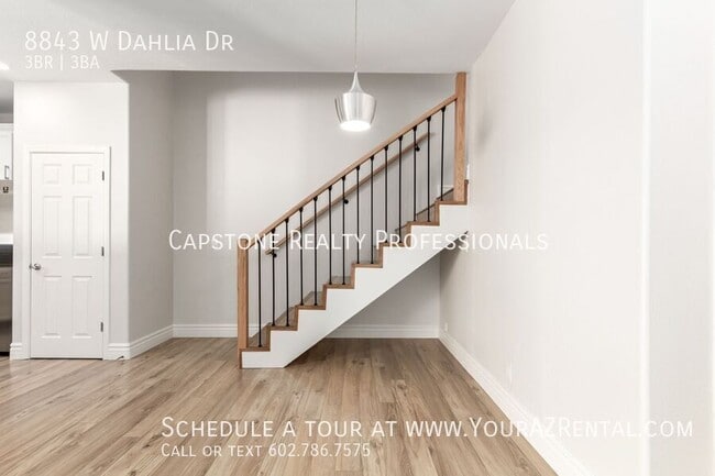 Building Photo - 8843 W Dahlia Dr