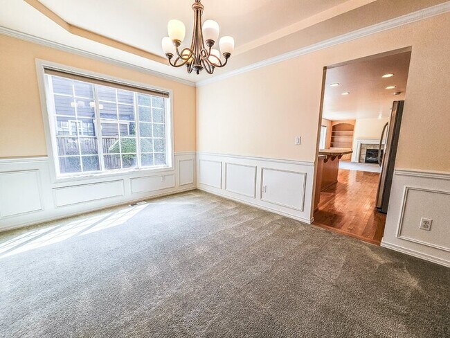 Building Photo - 4424 239th Pl SE