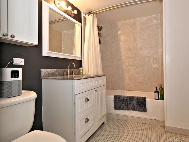 Building Photo - 1 Landmark Sq