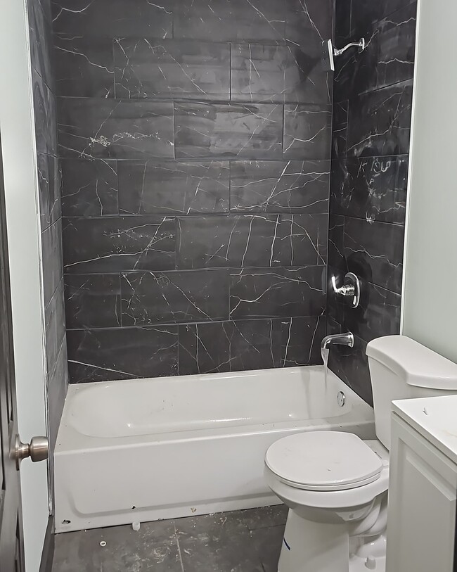 Building Photo - 1697 Baine Ave