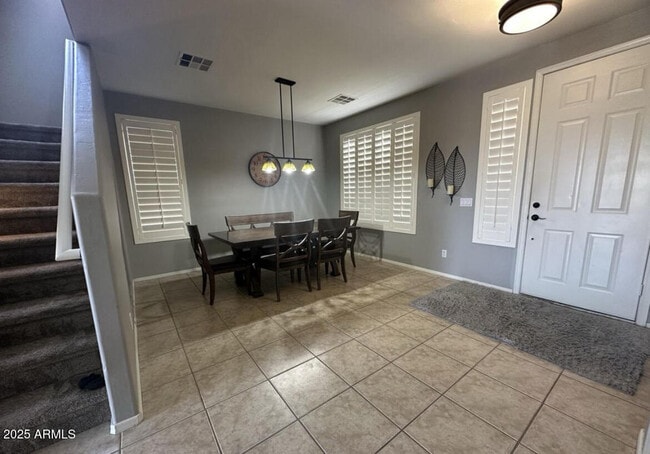 Building Photo - 90 W Beechnut Pl