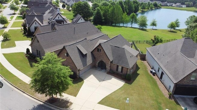 Building Photo - 2583 Mimms Ln