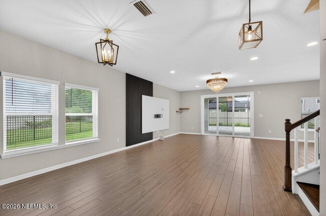Building Photo - 21 Yardley Ct