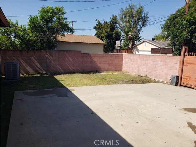 Building Photo - 1151 E Puente St