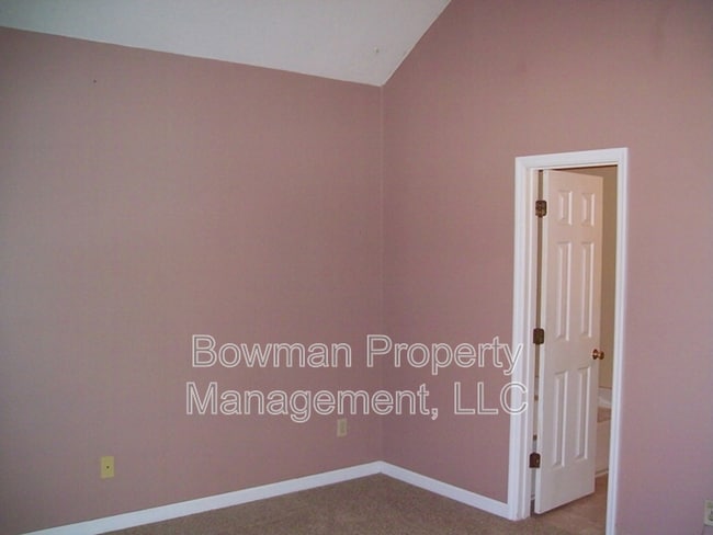 Building Photo - 125 Cardinal Creek Ln