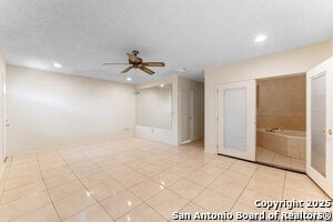 Building Photo - 6323 Forest Knoll St