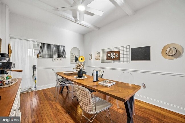 Building Photo - 1820 N Mascher St