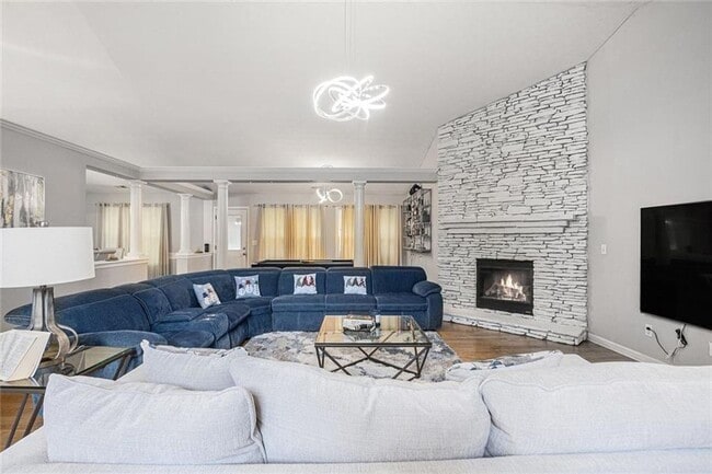 Building Photo - Beautiful Open Ranch Home in Reid Plantation Community!