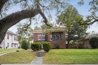 Building Photo - 3570 Gentilly Blvd