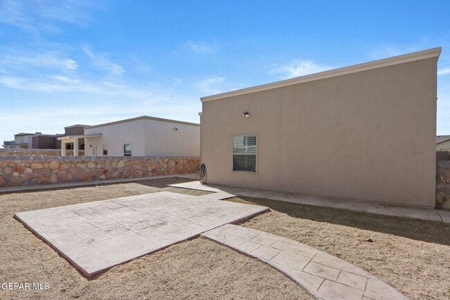 Building Photo - 14365 Jonathan K. Molina Ct
