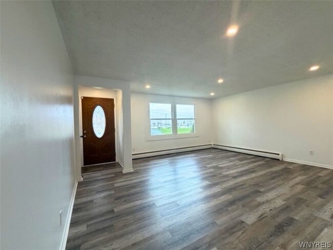 Building Photo - 4849 N Bailey Ave
