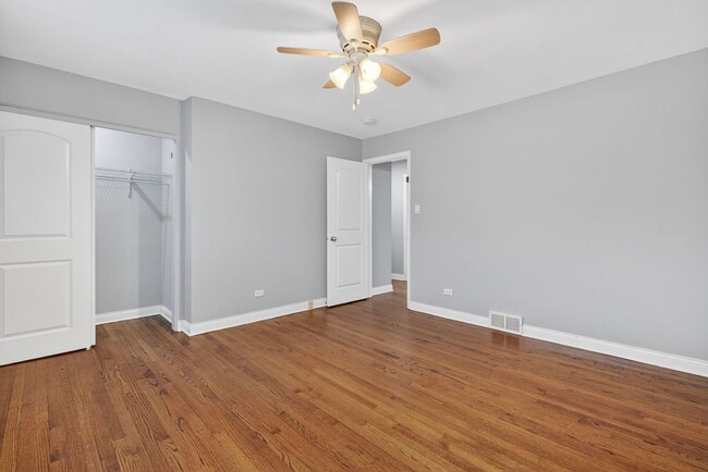 Building Photo - 15 S Waiola Ave