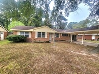 Building Photo - Beautiful 4 bedroom in North Monroe!