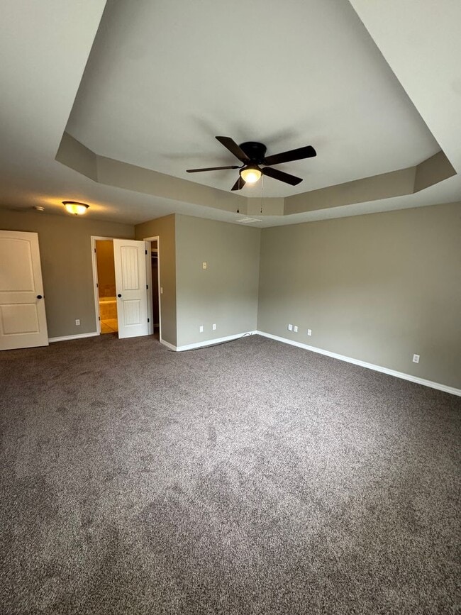 Building Photo - Gorgeous 3 Bedroom, 2 Bathroom Home in Nixa!