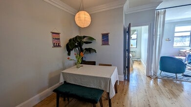 Building Photo - 34 Russell St