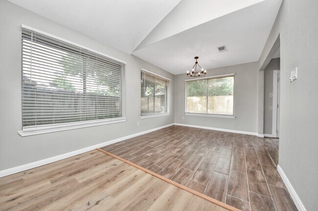 Building Photo - 22303 Acorn Chase Dr