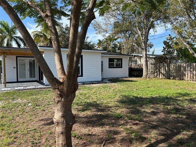 Building Photo - 3835 Arlington St