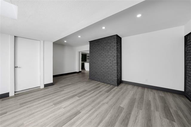 Building Photo - 1029 Ray Andra Dr